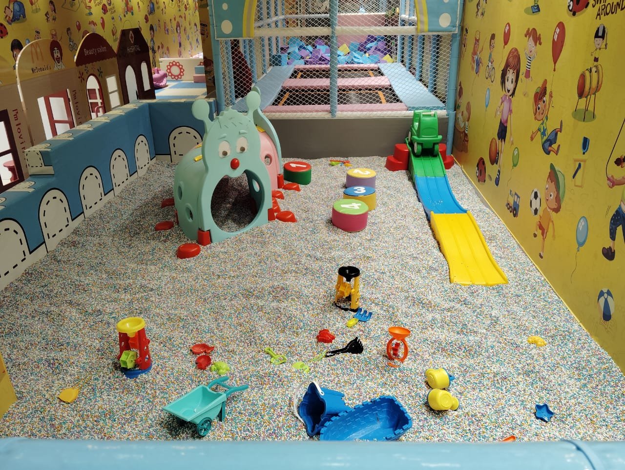 Read more about the article Explore the Ideal Fun Destination: Jus Jumpin Kids play zone at Urban Square Mall, Udaipur