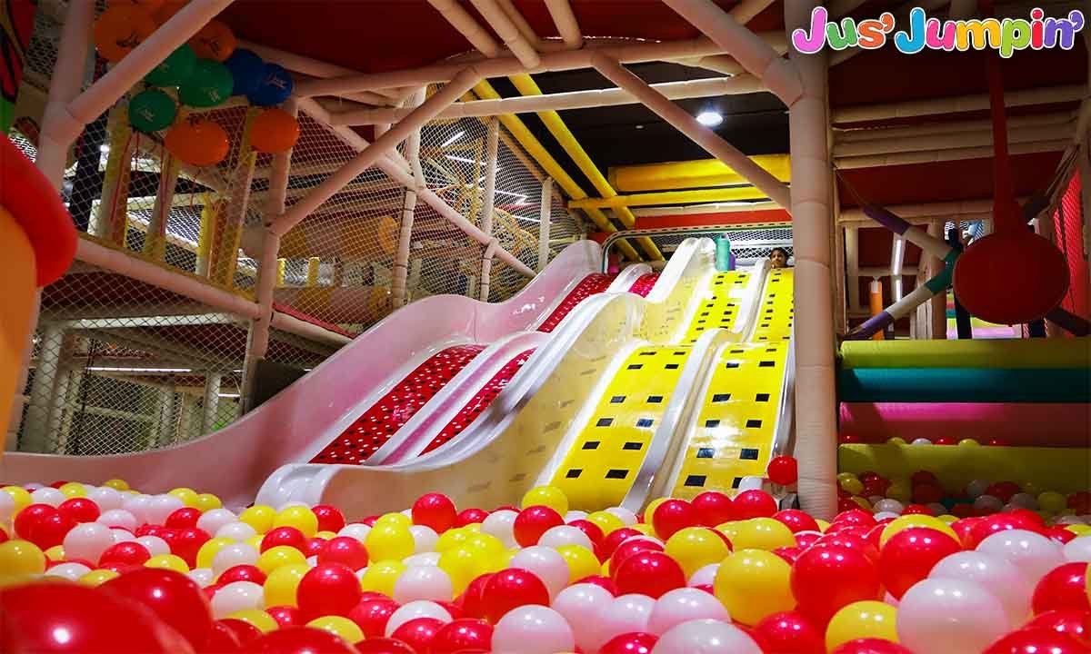 Axis-Mall-Kids-Play-Area-5