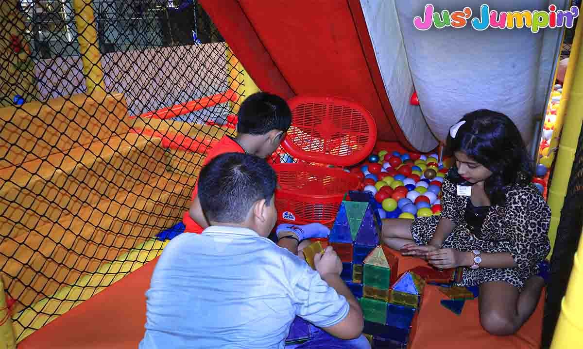 Avani-mall-kids-play-area