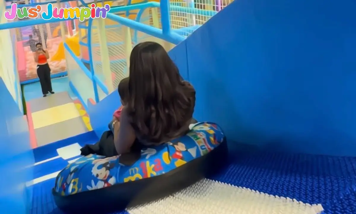 kid's play zone